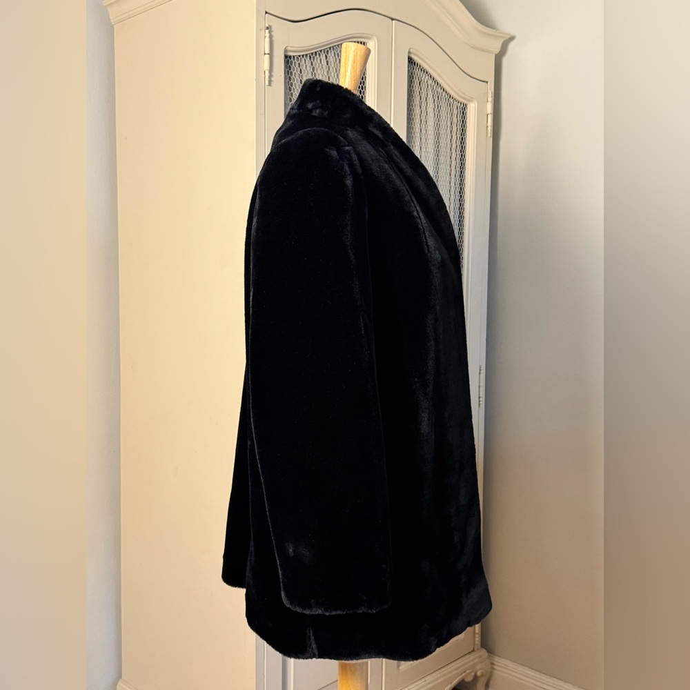 Classic 80s Vintage Jordache Mob Wife Faux Fur Coat - Picture 3 of 9